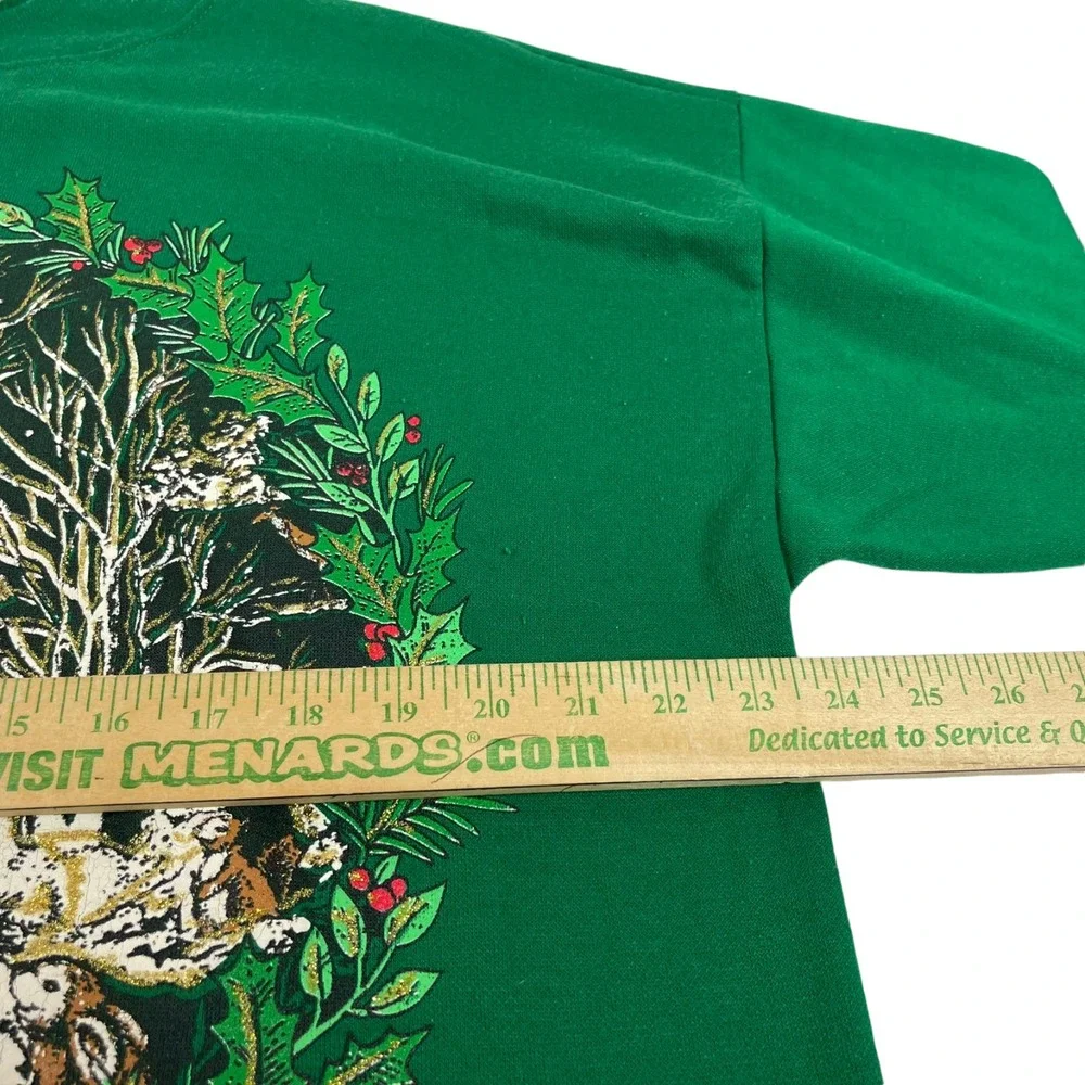 Vintage Painted Christmas Sweatshirt Sz L Turtle Bay Sweater Green Winter Wreath